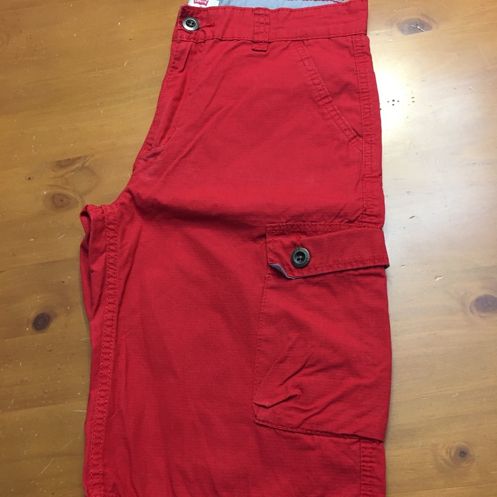 Levi’s cargo shorts